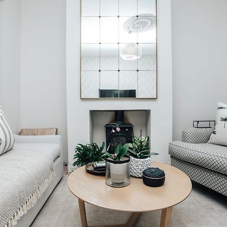 The Dragonfly - Central 2 Bedroom House Henley-on-Thames Exterior foto