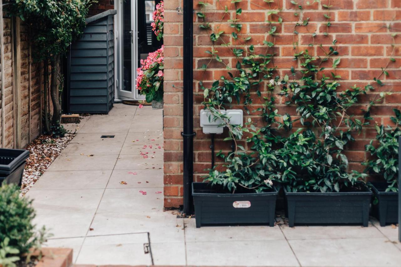 The Dragonfly - Central 2 Bedroom House Henley-on-Thames Exterior foto